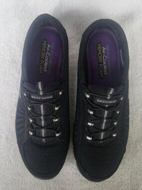 Skechers Air Cooled Memory Foam Navy Sneakers Women Sz 9.5 Style 22756 Slip On